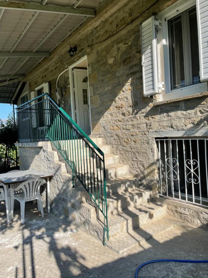 Villa Lochia - Mikrospilia House Экстерьер фото