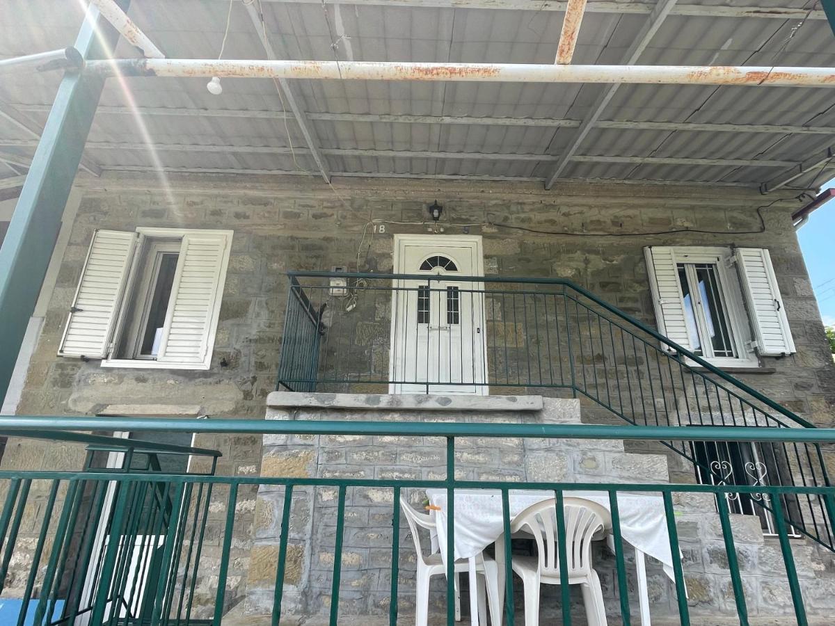 Villa Lochia - Mikrospilia House Экстерьер фото